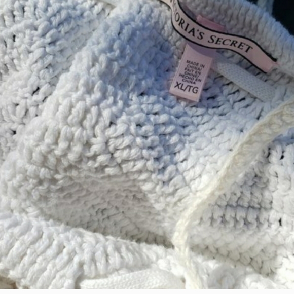 Victoria’s Secret dress - Picture 2 of 3